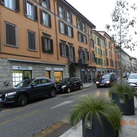 Bergamo Center Apartamento Exterior foto